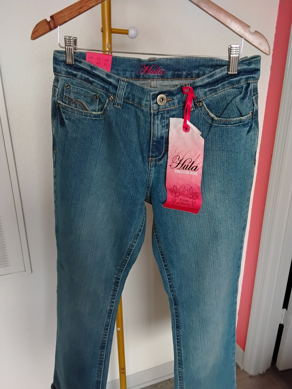 Hula Star Women's Medium Blue Boot Cut Jeans
